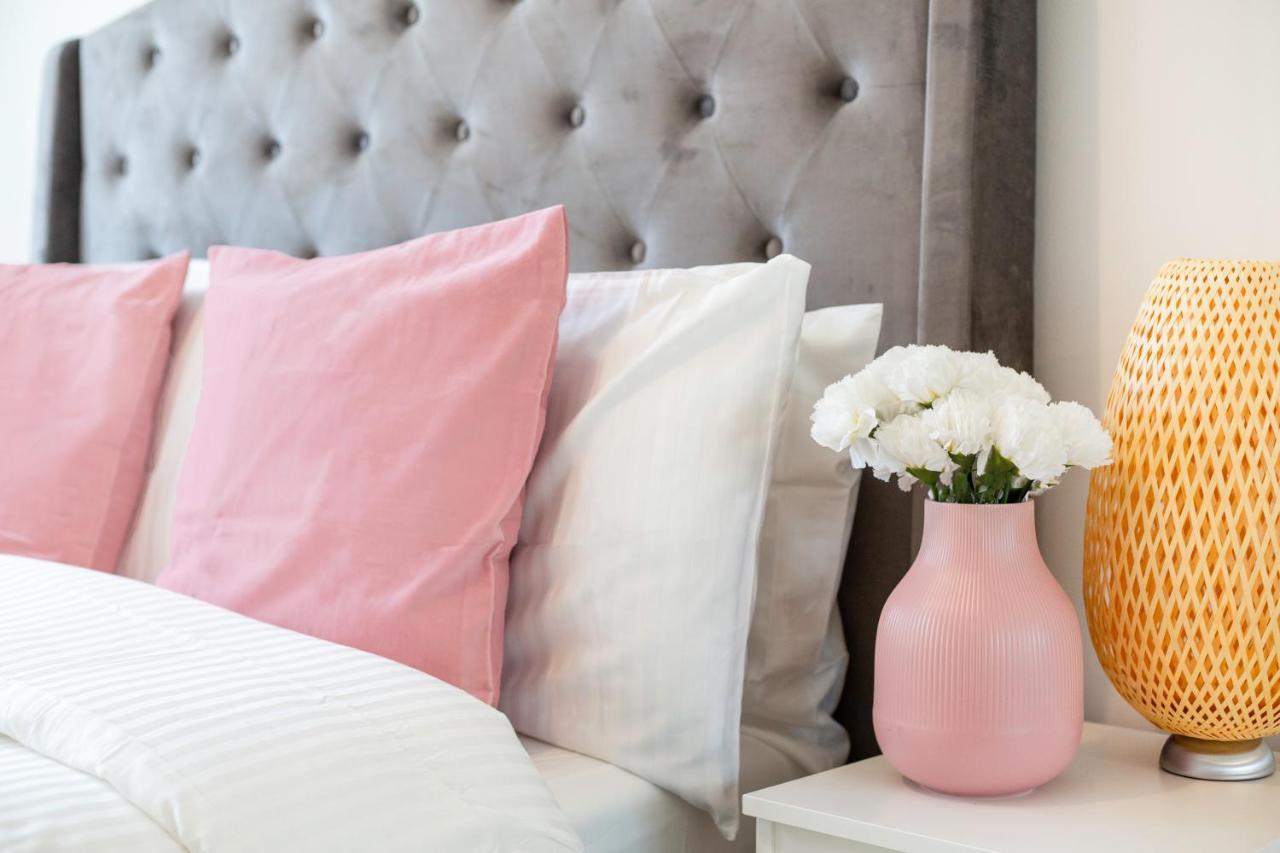 Cozy Townhouse In The Heart Of Greater Casa de férias Manchester