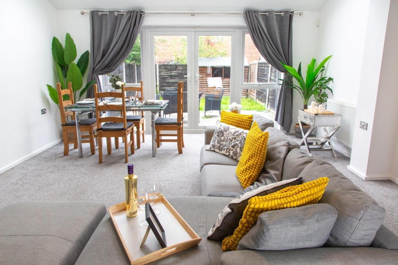 Casa de férias Cozy Townhouse In The Heart Of Greater